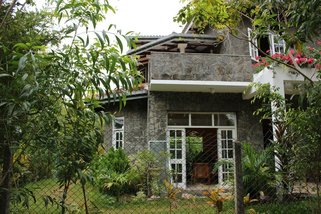 Апартаменты The Rock House Катунаяка Экстерьер фото